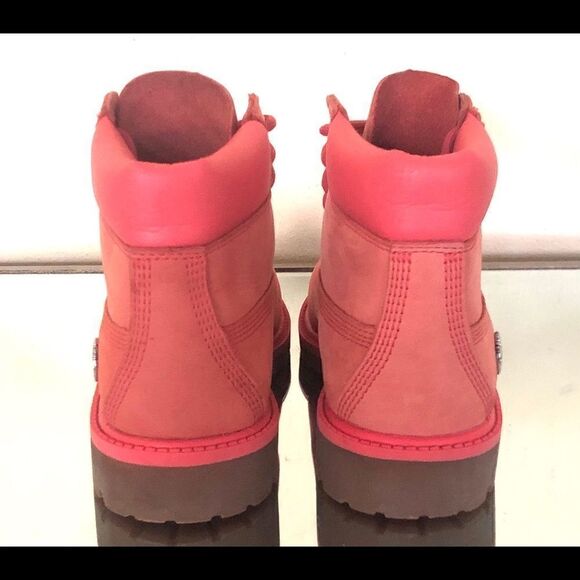Timberland 6” Premium Waterproof Boots Girls SZ 2 - Picture 5 of 9
